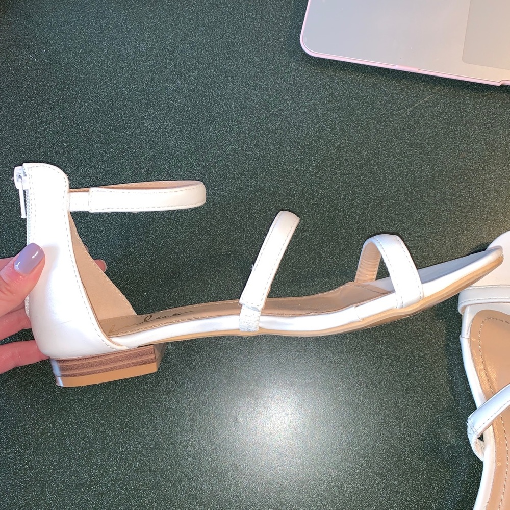 Sandals - Picture 2 of 3